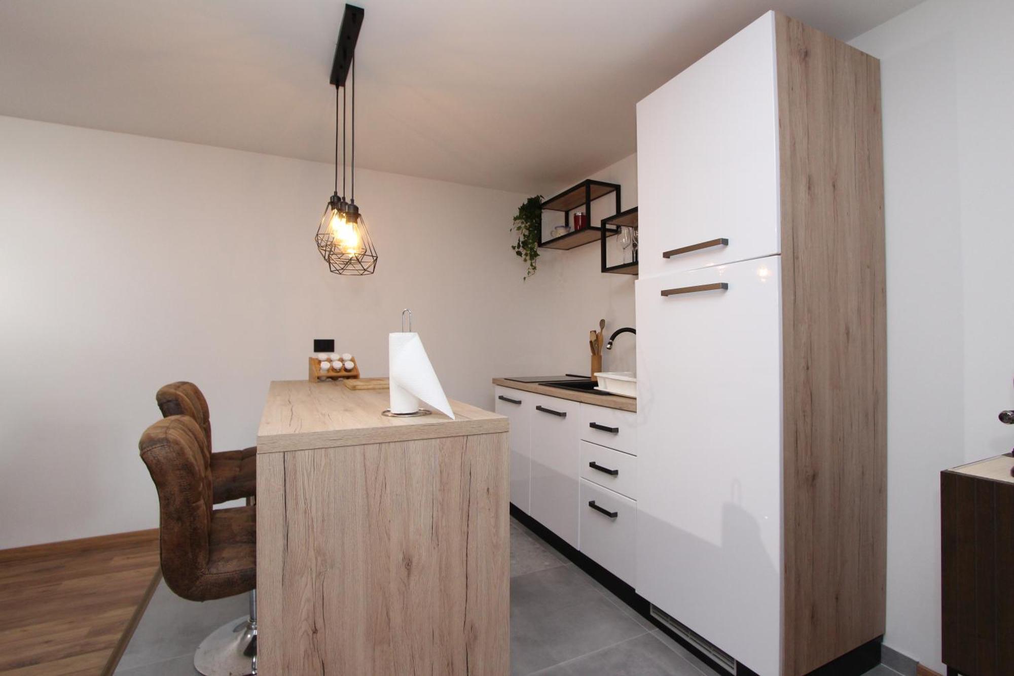 Eni Apartment