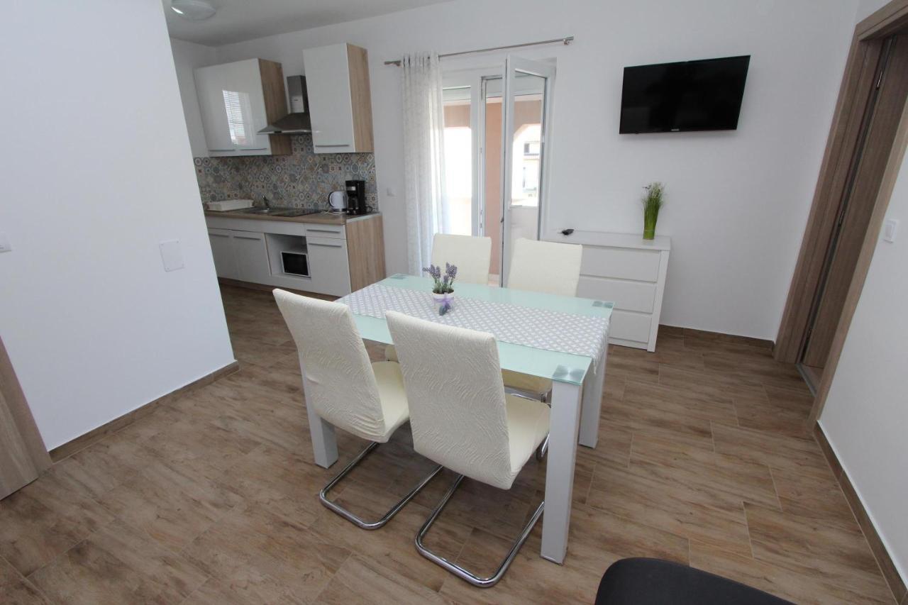 Apartment Eni